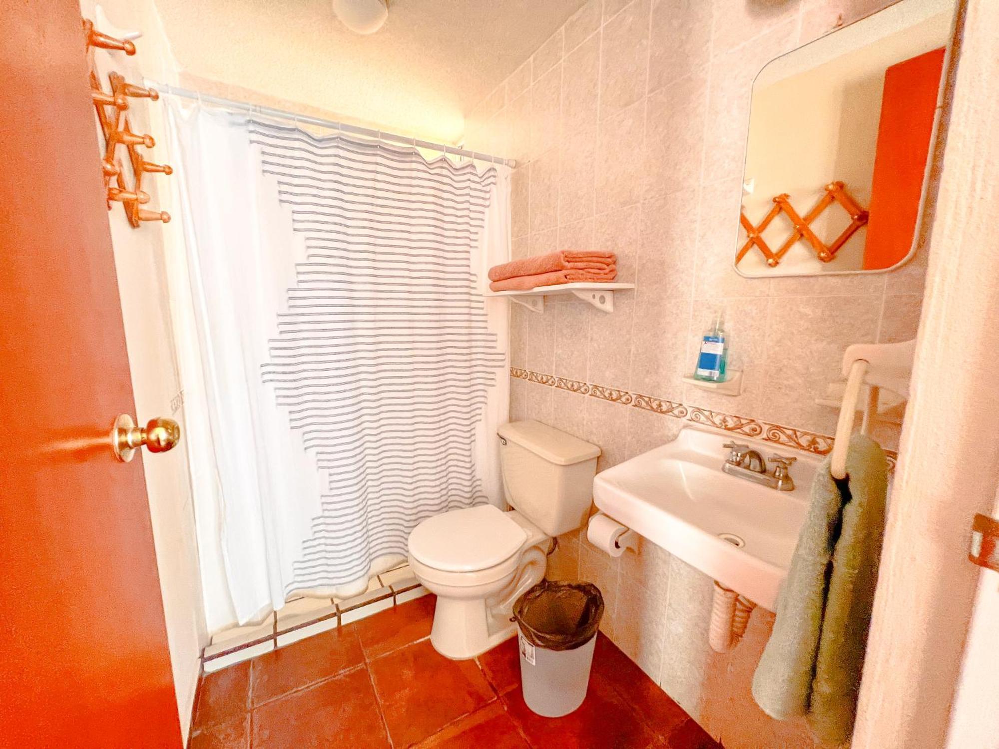 Colorful Family Condo With Terrace And Free Parking Guanajuato Eksteriør bilde